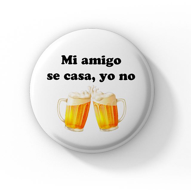 Chapa para despedidas de solteros 
Estas y muhas más en nuestra web, link en la bio

#chapas #chapasmolonas #despedida #despedidadesoltero
Mucho más en nuestra web tienda.tiestayboda.net