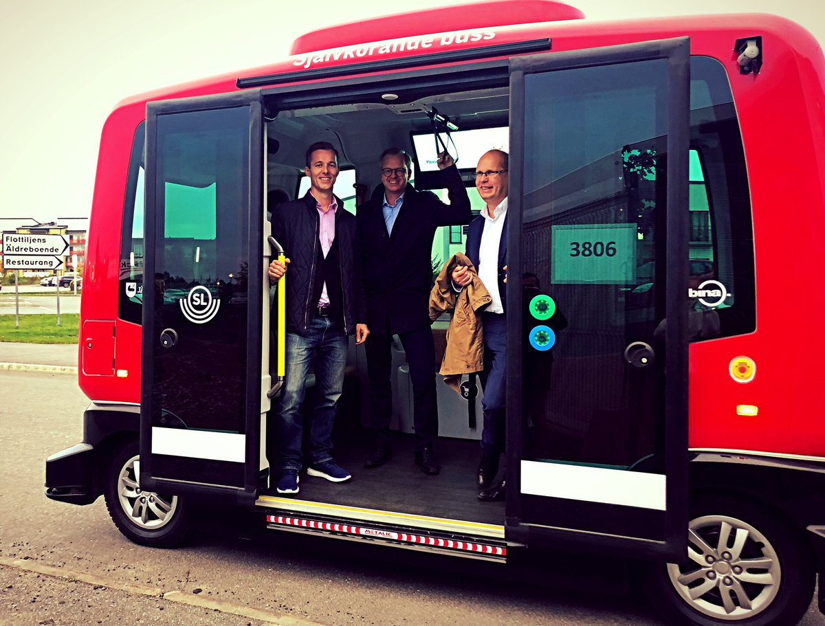 Today we had the opportunity to welcome the Minister of Innovation and Enterprise, Mikael Damberg and the Mayor of Järfälla, Claes Thunberg on board for a test ride during our set up in Barkarby!