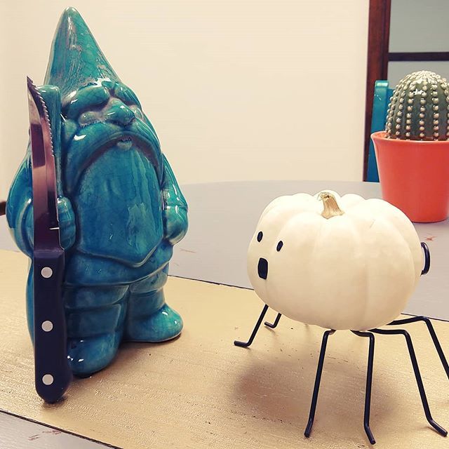 worknimbly's tweet photo. Ever feel like stabbing things in the middle of the week? Then join us next Wednesday from 5:00pm–7:00pm for some Grown-Up Pumpkin Carving! BYOP or other Halloween project, we'll handle the clean-up. @discoverteas will be there too with a pop-up shop and… https://t.co/FJ3HCb3iV1 https://t.co/KrzDj2y26x