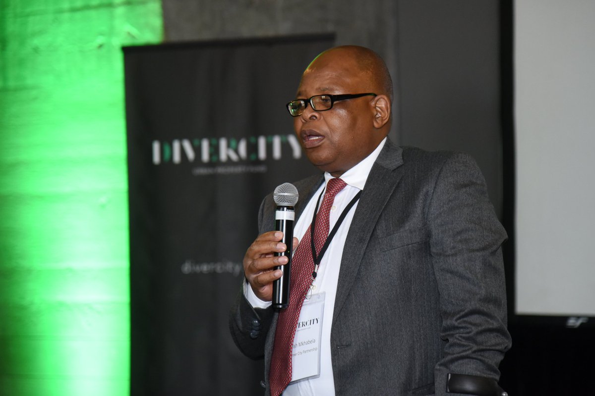AtterburyProp's tweet photo. The newly launched Divercity Urban Property Fund announced an investment of R2bn in Johannesburg to create thriving mixed-use inner-city precincts. This investment, the largest in the JHB CBD for some years, focuses on the redevelopment of the iconic ABSA Towers and Jewel City https://t.co/6YZskHtk68