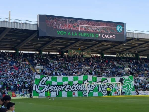 Futbol_digital's tweet photo. El Racing de Santander encuentra la inercia del campeón https://t.co/iKHxKagtEM https://t.co/9jpU5E5dfw