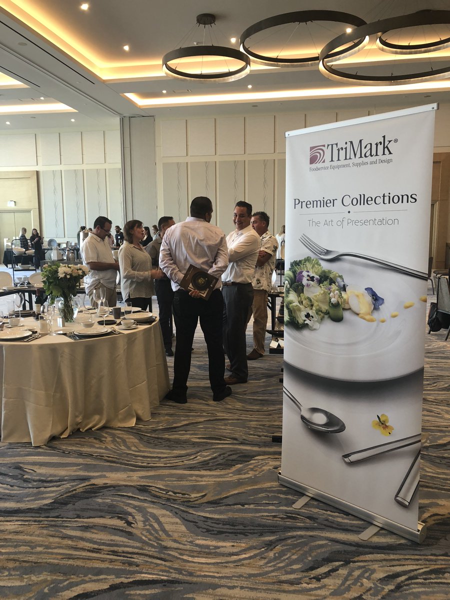 TriMarkUSA's tweet photo. #TriMarkRWSmith sales reps had a blast at this year's Annual Buffet Roadshow at the InterContinental Hotel San Diego. We enjoyed spending time with our customers and showing them new #tabletop products! https://t.co/l8M380ityQ