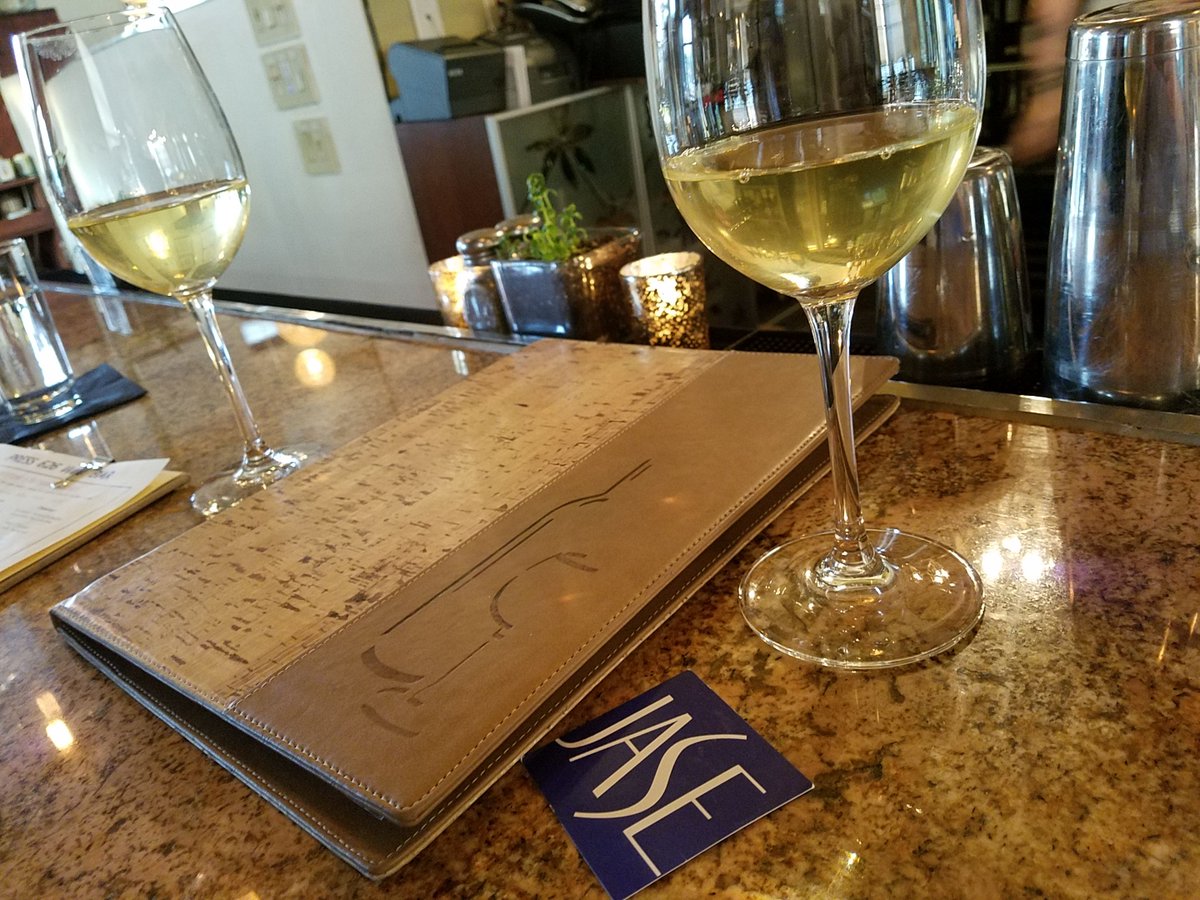 iamkeithparnell's tweet photo. #wherehasjasetakenyou #press626 @nicoleb72 @keithparnell #ghent #winelovers #rameychardonnay #jasecreative https://t.co/Dy1xxcmbIw