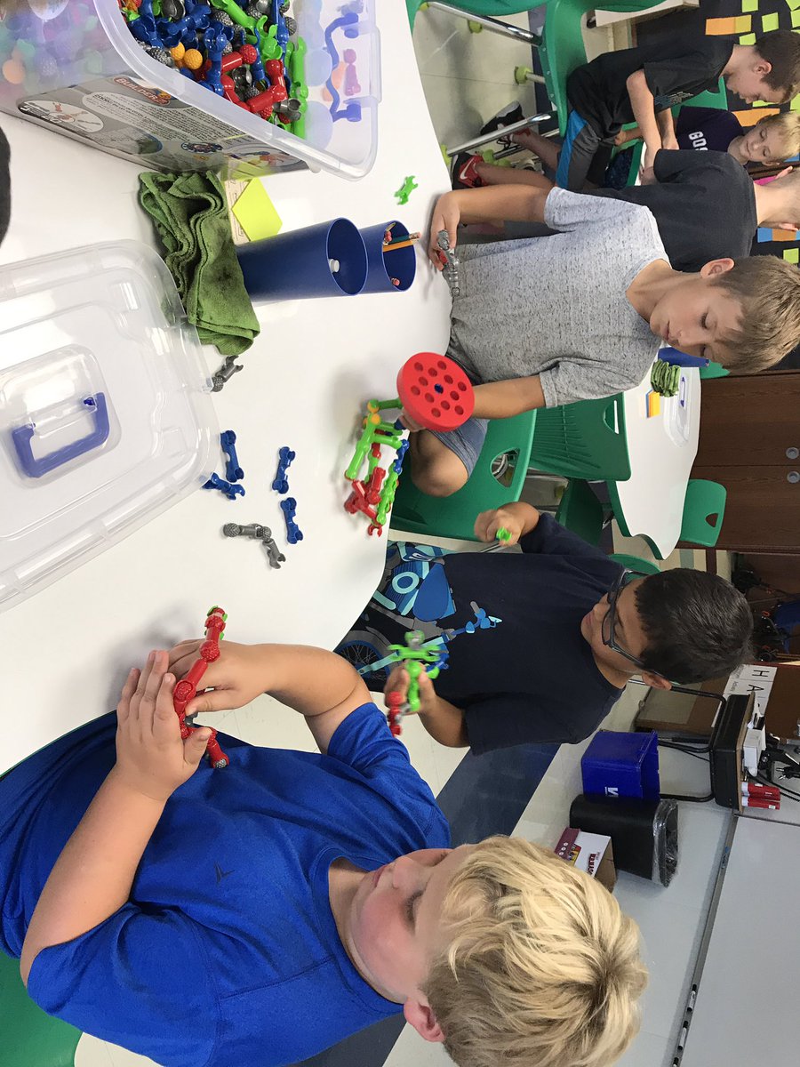 NSHACKLab's tweet photo. Back at designing and building prototypes to help Aunt Rose fly, this time with Mrs. #Gottko’s 3rd grade #NSHeroes. @andreabeaty #RosieRevereEngineer https://t.co/vHUSFatW8t