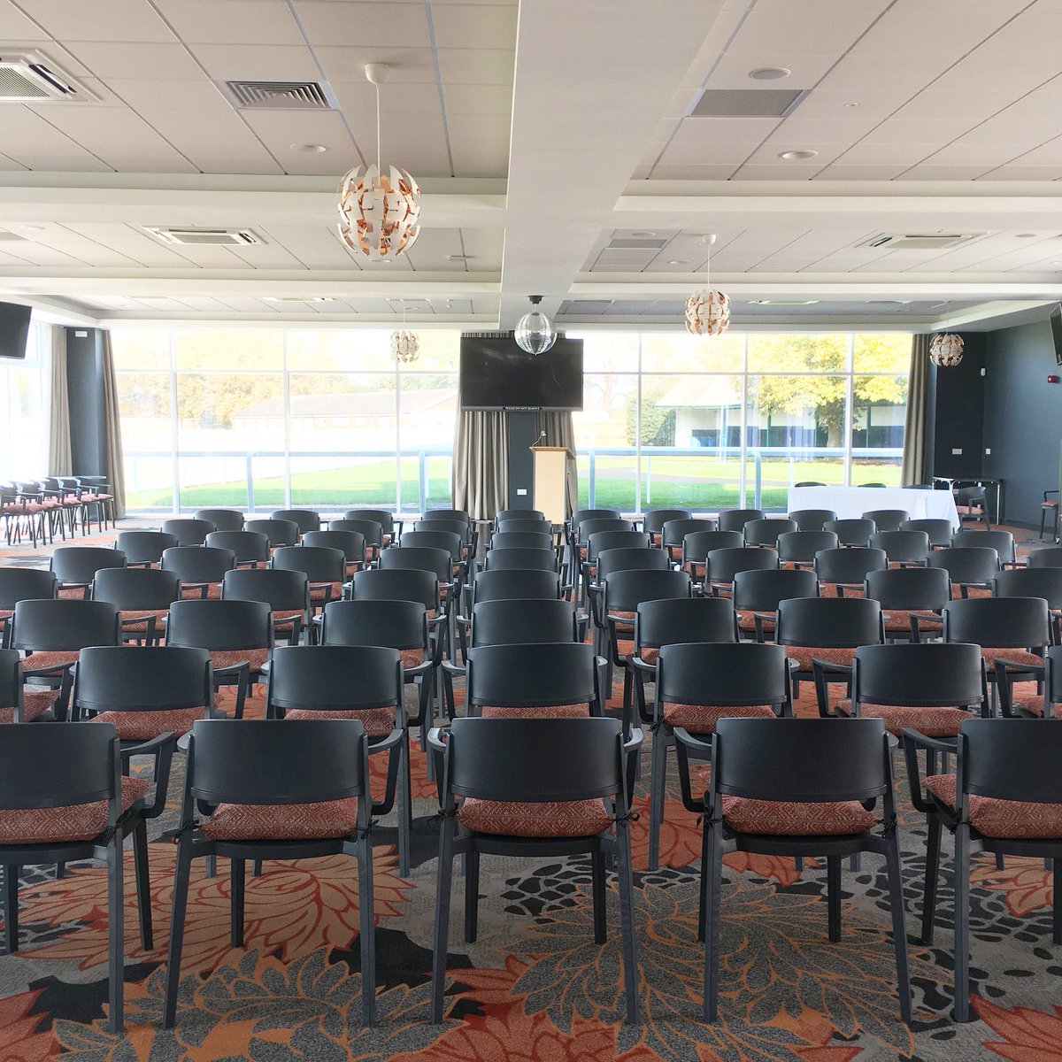 The Chestnut Room at <a href="/ThirskRaces/">Thirsk Racecourse</a> all set-up and ready to welcome attendees at tomorrow’s <a href="/ThirskBusiness/">Thirsk & District Business Association</a> Business Connections Event. What a beautiful event space. See you there ♥ #thirskbusiness