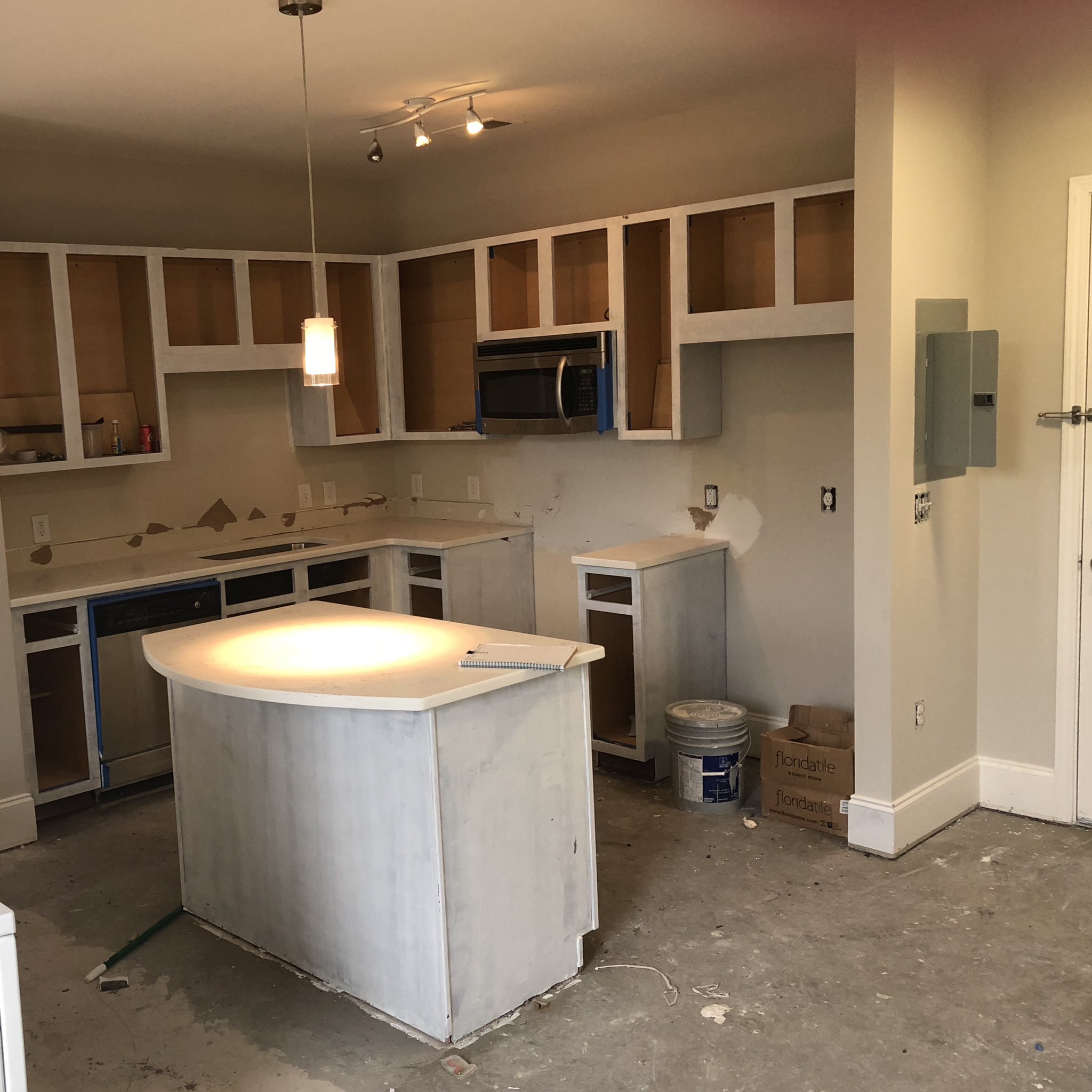Red Rhino Group On Twitter Demo Complete And Quartz Countertops