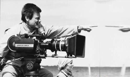 “Sinema insana hiçbir şey öğretemez çünkü insanlık hiçbir şey öğrenemeyeceğini son dört bin yılda yeteri kadar ispatlamıştır.”

 Tarkovsky
