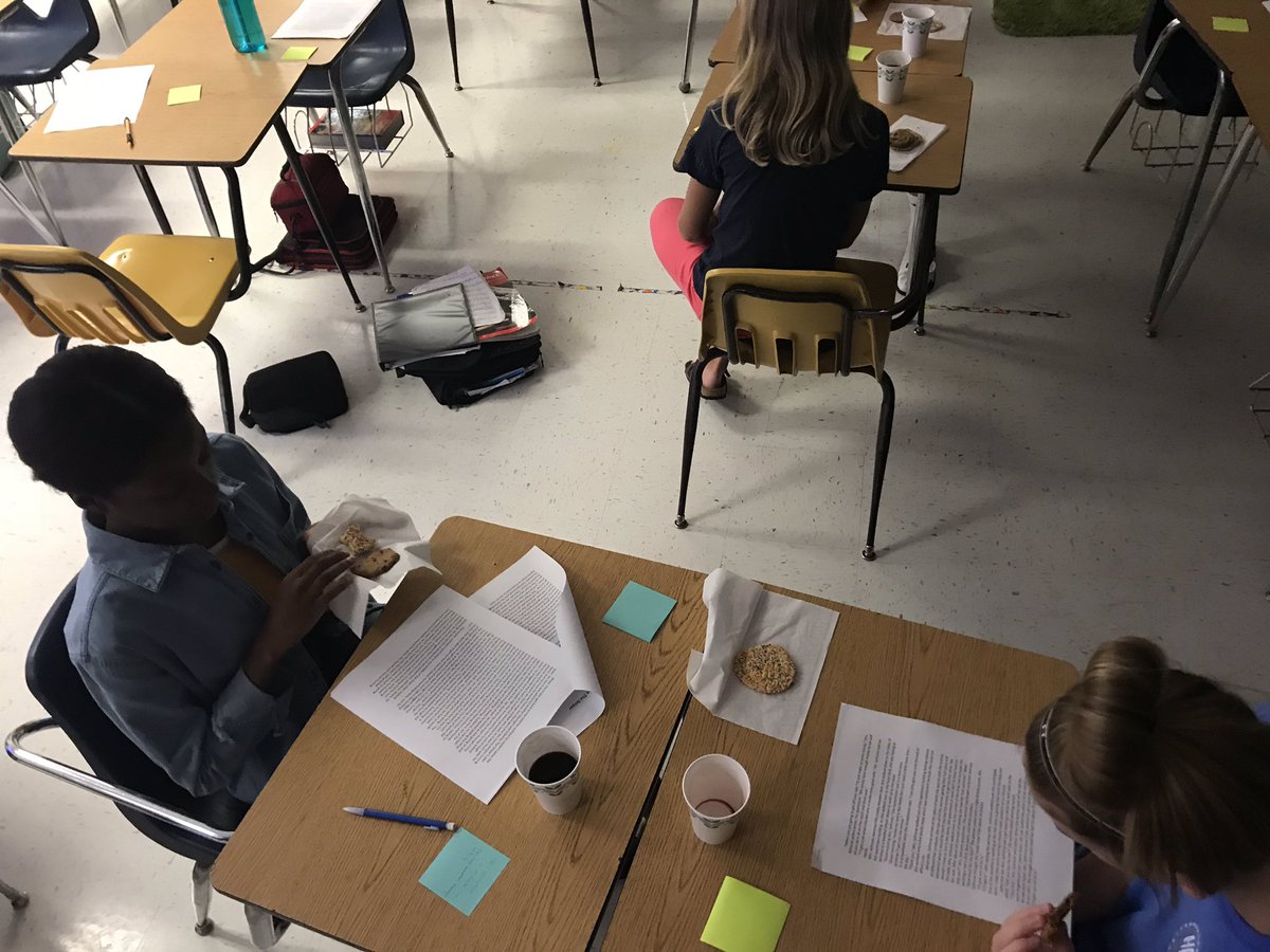 AnnieHNelson's tweet photo. Author’s celebration with peer feedback. I’m proud of their work. #hbmshawks @CassidyJL @MrsKapella @HBMS_LitCoach https://t.co/UrWxSCFbLx
