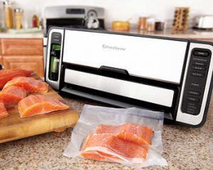 TechinTheus's tweet image. FoodSaver 5800 Review- hothometech.com/best-vacuum-se…