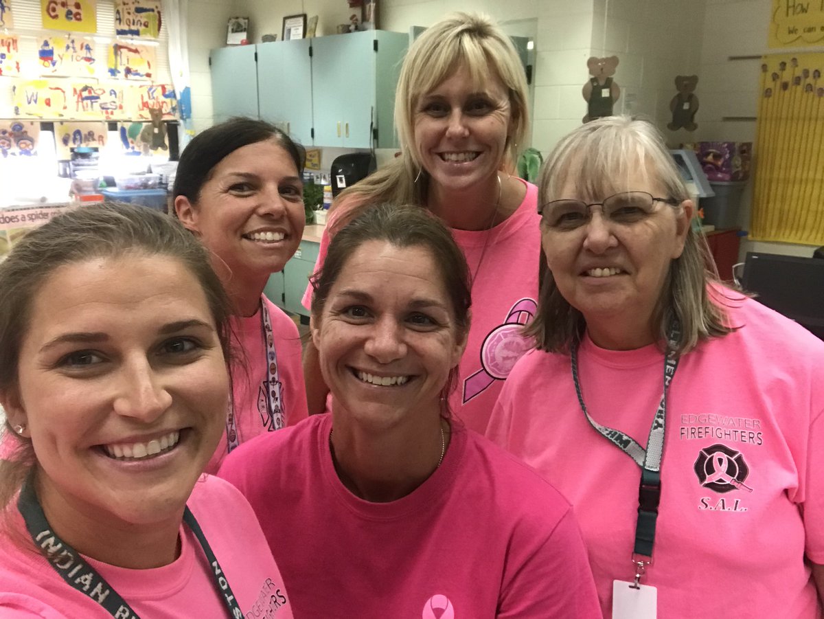 Team planning on Wacky Wednesday! #IRESthebest #Pinkshirts @SburchSharon @prekblended @amsforjams @tgbeach