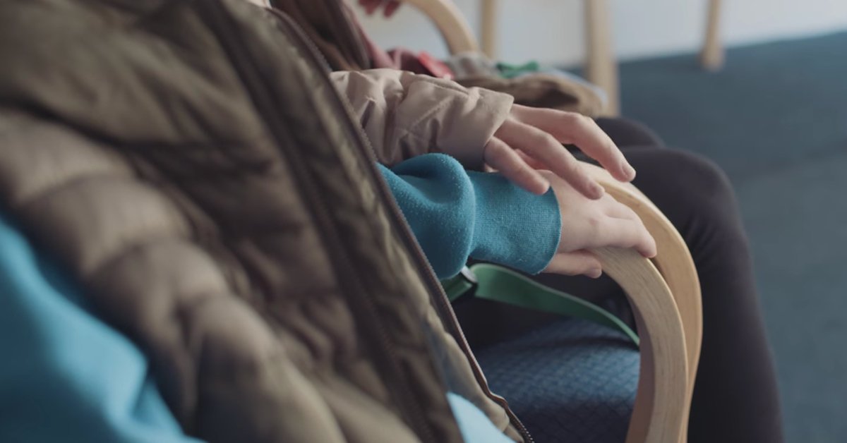 youcanfoster's tweet photo. Our brothers and sisters are some of the most important people in our lives. Become a foster carer for your local authority and help keep siblings together. https://t.co/UmGRBiOMap https://t.co/VwDwGgvrt7