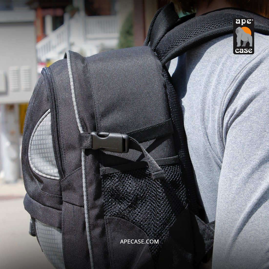ApeCase's tweet photo. Carry a #DSLR camera with attached lens, with additional room — all included Ape Case’s clean, discreet design. #ApeCase #Backpack https://t.co/1cJLHGB3Kp