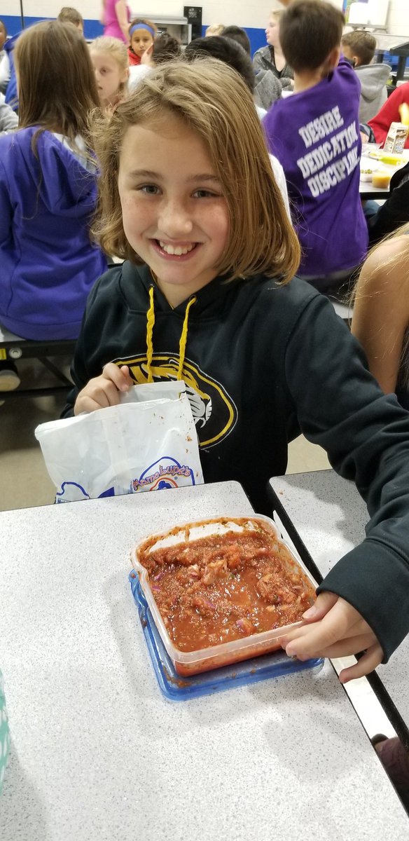 JWEWarriors's tweet image. Check out what one of our Warriors did...She made homemade salsa all from the ingredients of our school garden. #chefinthemaking  #futurefoodtruckmanager #WarriorPride
