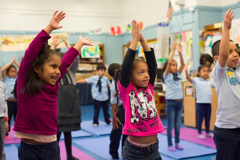 bentonlearning's tweet image. Today is World Mental Health Day and BOL is raising awareness on the transformative power of yoga and its impact on children’s social and emotional well-being. How has yoga supported your mental health? 

#worldmentalhealthday #bentonlearning #iambentonlearning #kidsyoga #yoga
