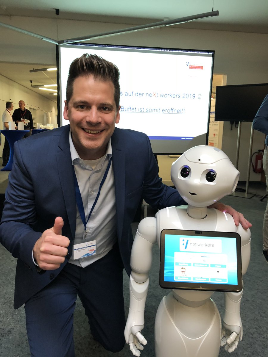DennisSuess's tweet photo. Thank‘s to our customers and partners  for visiting #nextworkers2018 today!! See us next year!! ;)

@CitrixCE @DataCore_DE @DellEMC_DE @Juniper_DE @RSAsecurity @TrendMicroDE @ArubaEMEA @PaloAltoNtwks @veeam_de @PepperTheRobot https://t.co/TqgpilRKKM