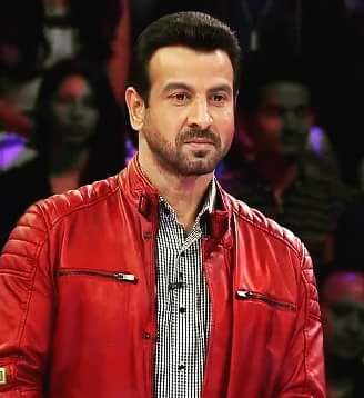 tandralahiry123's tweet photo. @RonitBoseRoy may god bless you with loads of happiness...
@RonitBoseRoy
#HappyBirthdayRonitRoy
#14min left..
========== https://t.co/1N3ifzaQHX