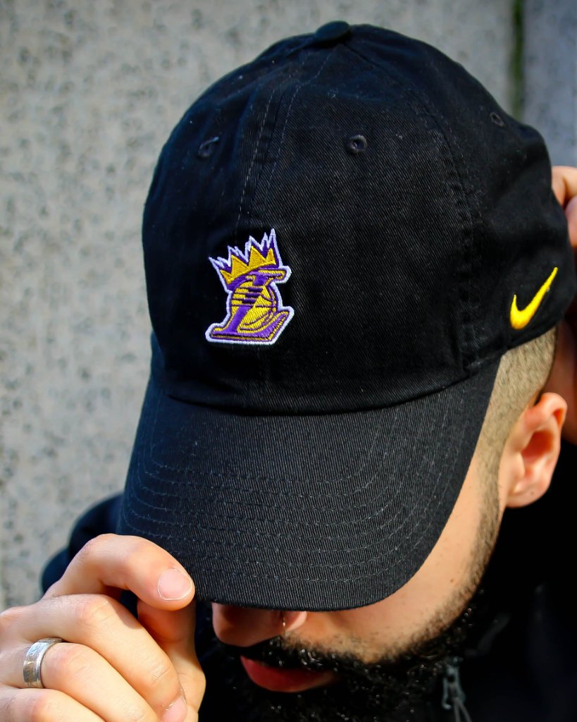 lakers nike cap