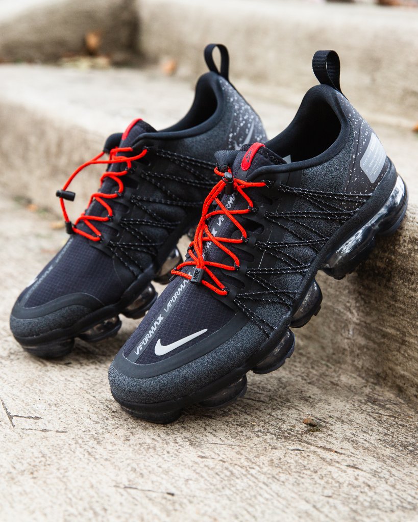 nike air vapormax run utility laces
