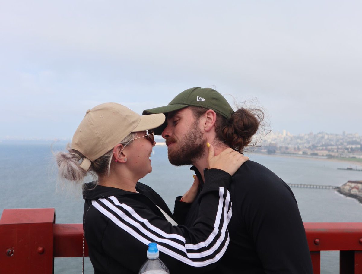 Couldn’t do any of this without the constant love and support I get from you 🌻💛