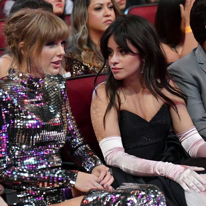 tsnbrreserva's tweet image. Que amizade gente. 😍😊@taylorswift@camila_cabello #TaylorSwiftAMAs #TS6 #Swifties #taylorswift #TSNBR