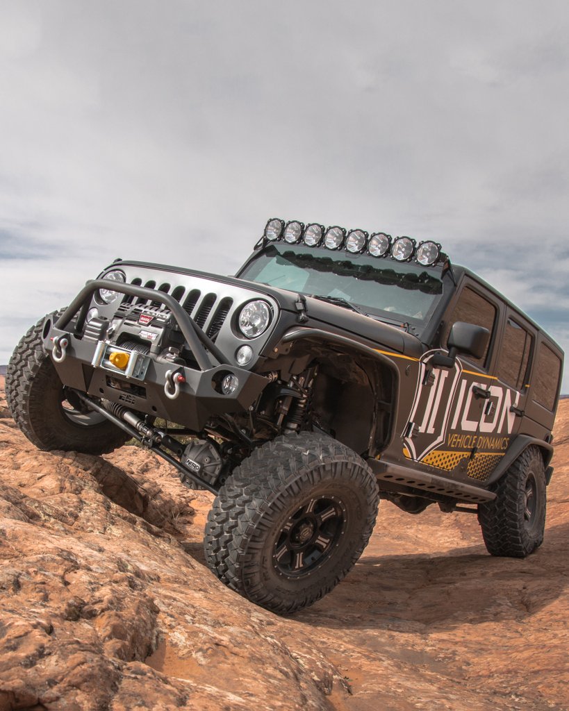 NittoTire's tweet photo. Nothing like some flexing to get you over this #HumpDay Wednesday.
#Nitto | #TrailGrapplers | #Jeep | #JK | #Rubicon | #Wrangler | #OffRoad | #ItsAJeepThing | #Jeepin | #Jeeps | #OffRoad | #4x4 | @IVDSuspension | #IconEquipped | #IconAlloy https://t.co/UkqIp5TP93