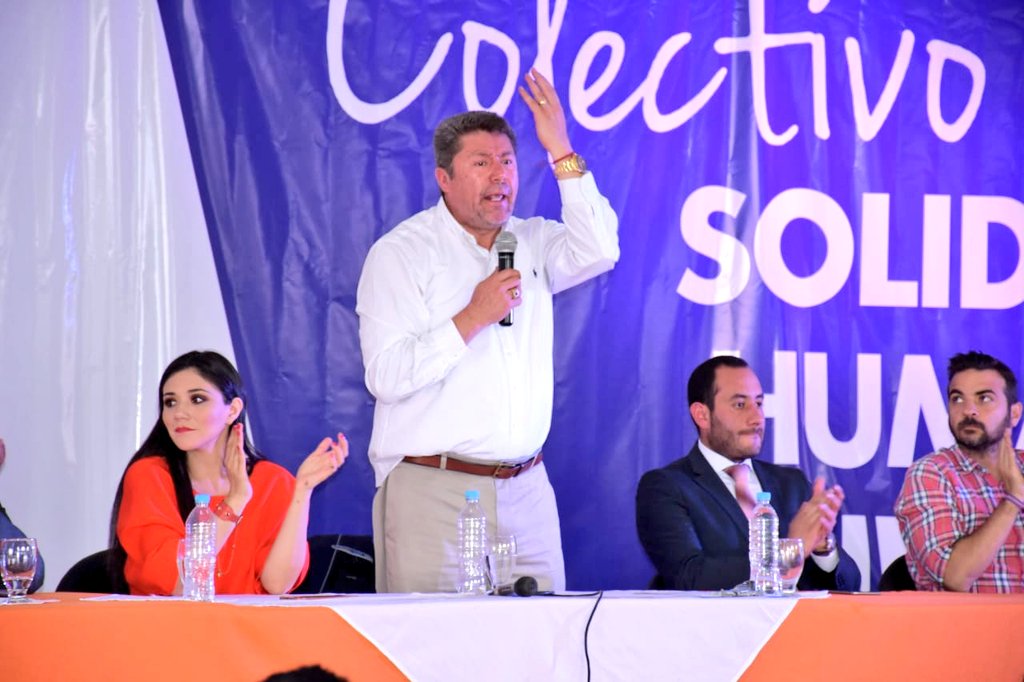 cendemocratico's tweet photo. .@RamssES_Mashi actual Alcalde de Guaranda y Director de CD, se comprometió a trabajar para fortalecer la estructura del movimiento Centro Democrático en la provincia de Bolívar. "Continuaremos construyendo un cantón y una provincia de bienestar y oportunidades", manifestó. https://t.co/7HLbJTTGxr