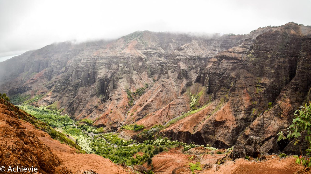 Top 5 things to do @ ... - travellingaccountant.net/achievies/coun… - #Hiking #Achievie #Adventure #AwaawapuhiTrail #CanyonTrail #CliffTrail Hiking Mahaulepu Heritage Coastal Trail, Awa’awa’puhi Trail, Cliff Trail – Canyon Trail and visiting Queens Bath Princeville and Na Pali Coast Line