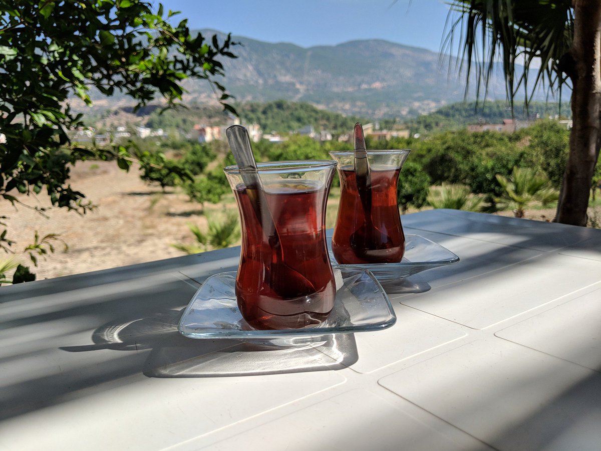 ramasracius's tweet photo. it's Tea Time Somewhere-Nowhere :)
#tea #teatime #timefortea #turkishtea #turkeytea #teatea #goodday #teaday #atturkey #vacation #itsmyday #ramonracius #beforetrip #letsgo #beginoftheday #holiday #turkeyshot #relaxtime #relaxing #pause #pauseit #alanya #alanya_turkey #turkey https://t.co/iUtKqEv1HH