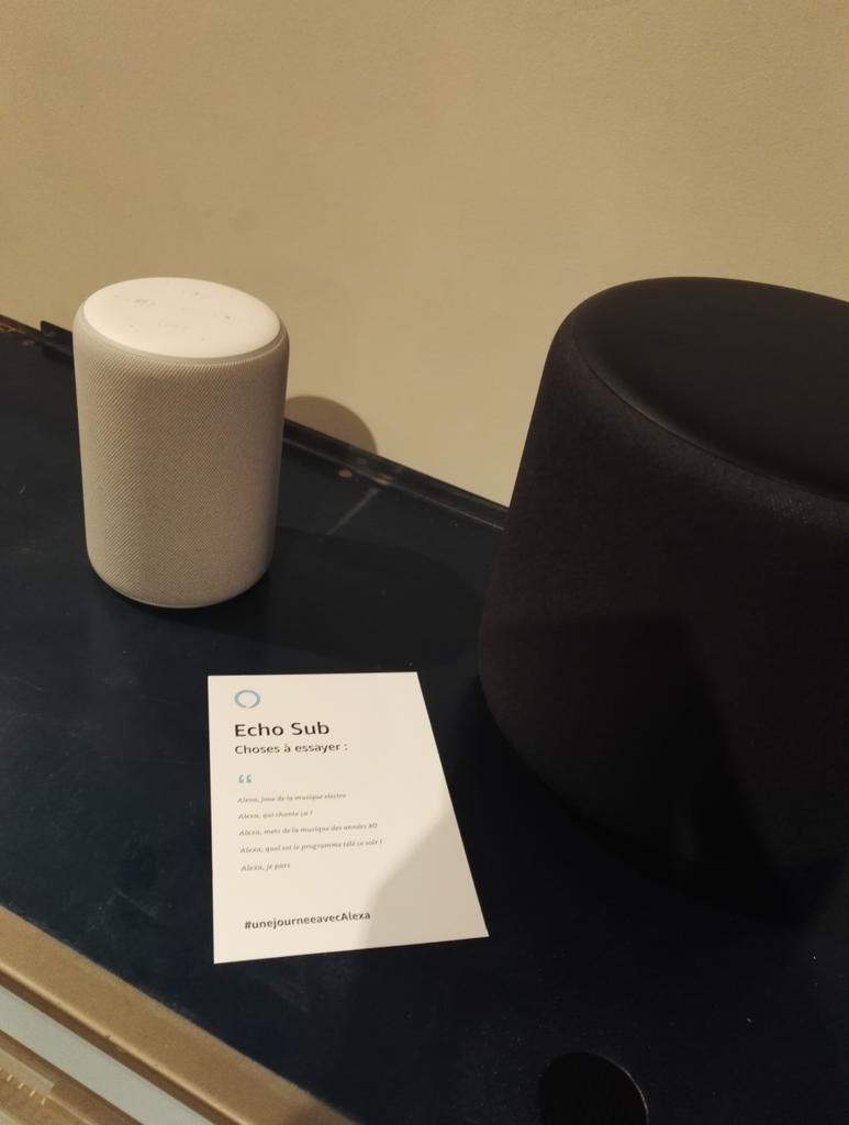 actu_jv's tweet photo. Le #EchoSub, petit nouveau de la gamme #Echo de chez @amazon, livre un son aux basses profondes de 100 W ! Une fois jumelé avec votre #EchoPlus, profitez d'un son riche ! Lorsque vous jumelez 2 appareils #Echo, découvrez un son stéréo Gauche / Droite !
#UneJourneeAvecAlexa https://t.co/jz9feBRGMo