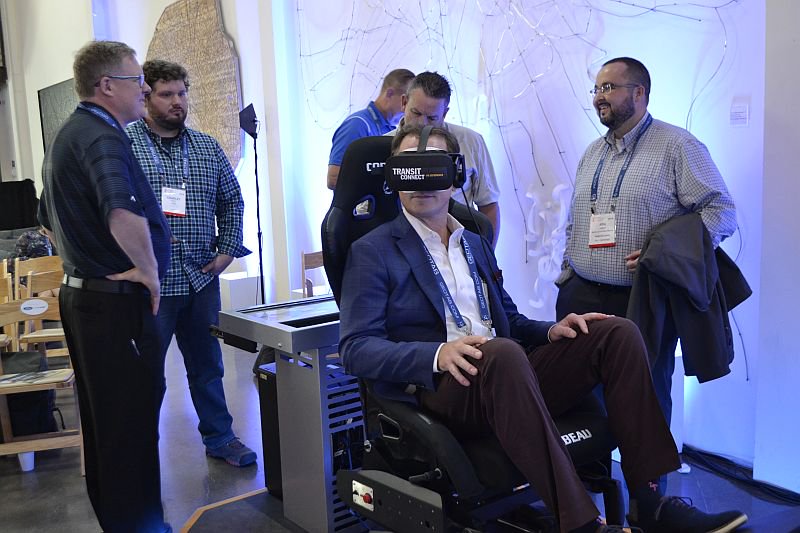 BusinessFleet's tweet photo. Check out some of our favorite photos from day one of the #FleetForwardConference, featuring presentations, sessions, and demonstrations by @MBvansUSA, @GEOTAB, @ridecell, @CoxAutomotive, and more! https://t.co/2w1zlFDd2W