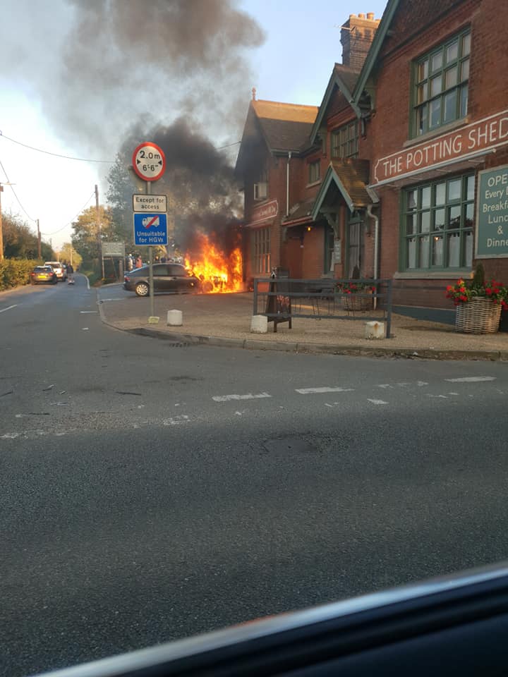 Kent 999s On Twitter Maidstone A Car Burst Into Flames Outside The Potting Shed Pub On Horseshoes Lane In Langley Near Maidstone Around 5 30pm This Afternoon No Injuries Reported Part Of The