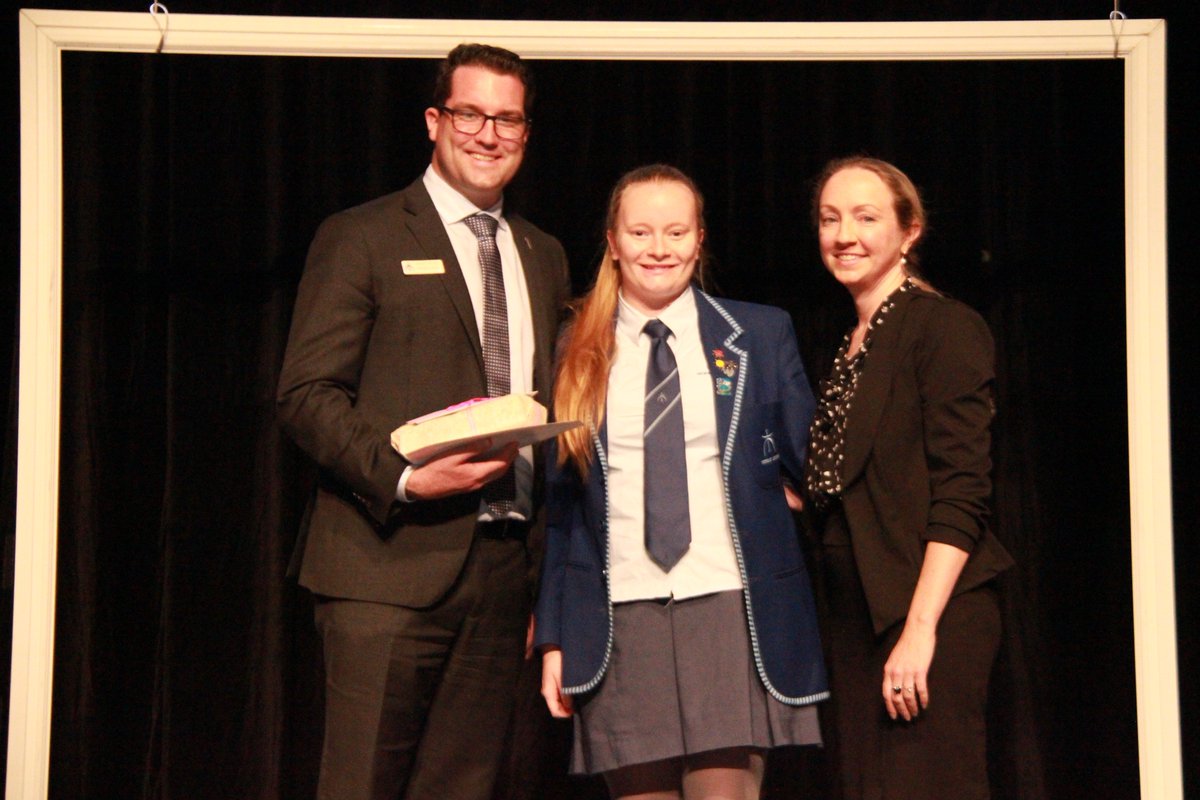 NewmanCollegeWA's tweet photo. Each year we recognize artwork that promotes social justice through positive commentary. Congratulations Hayley Hulbert Y12 who was awarded the Mary MacKillop Award #Celebrate #shinethroughdiscovery #TheArts @johnfinneran @Dan_Lynch1 https://t.co/EHTixmssOy