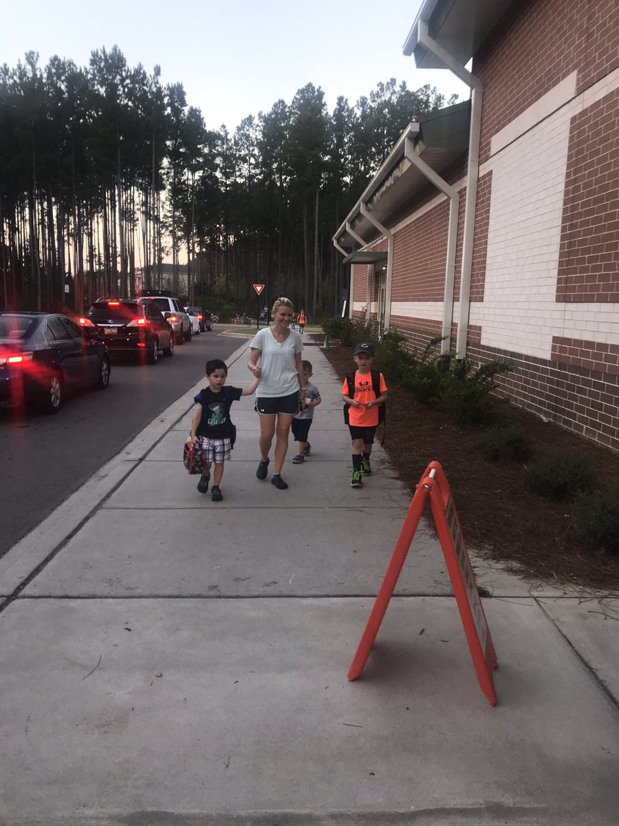 leigh_nan's tweet image. Living in @NextonSC has its benefits. Our families love the morning walk to school! #explorenexton