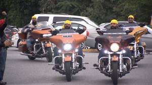 PaveyLawLawyers's tweet image. As of October 18th Ontario will allow turban-wearing Sikhs to ride motorcycles without helmets, joining three other provinces in acknowledging religious rights and freedoms. #law #legalchanges #trafficlaw
