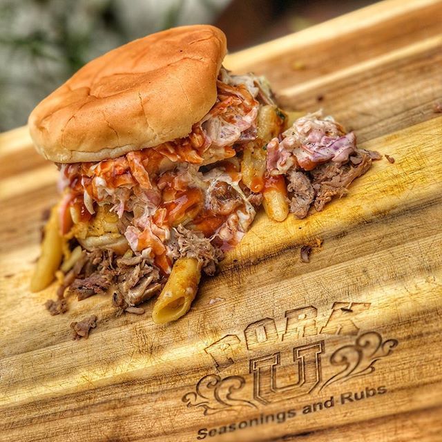 PorkUniversity's tweet photo. Sometimes you have to take a step back and make tough choices.... but in the end it will prove to be well worth it.... Welcome to Pork U 🐽 🐽 🐽
#porku #garlic101 #ilikepigbuttsandicannotlie #bbq #kitchen #cook #food #flavor #seasonings #localbusiness … https://t.co/SHmlM74pzT https://t.co/V56H56NYIM