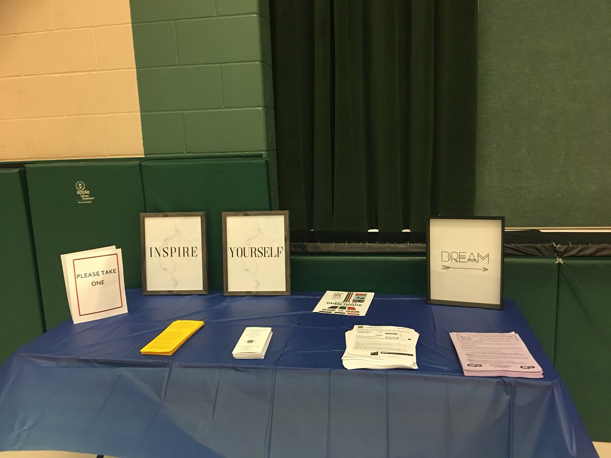 Ready? Set? High School! A great turn out at our Gr. 8 information night. Thank you <a href="/chinguacousyss/">ChingSS</a> for coming out and meeting your future Thunder Stars <a href="/Amanda_Carrol/">Amanda Carrol</a> <a href="/CalderstoneMS/">Calderstone MS</a> <a href="/PeelSchools/">Peel District School Board</a> #WeInspire #thatshowThunderrolls