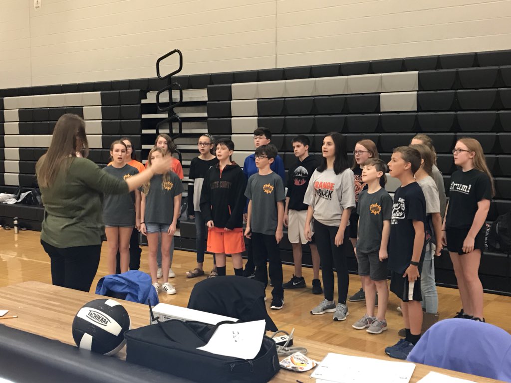 A beautiful rendition of the National Anthem by the PCMS choir in between games tonight. <a href="/PCHSAthletics1/">PIRATE ACTIVITIES</a> <a href="/PCMSchoirs/">PCMS Choirs</a> @barryschool @KMcDowell2018
