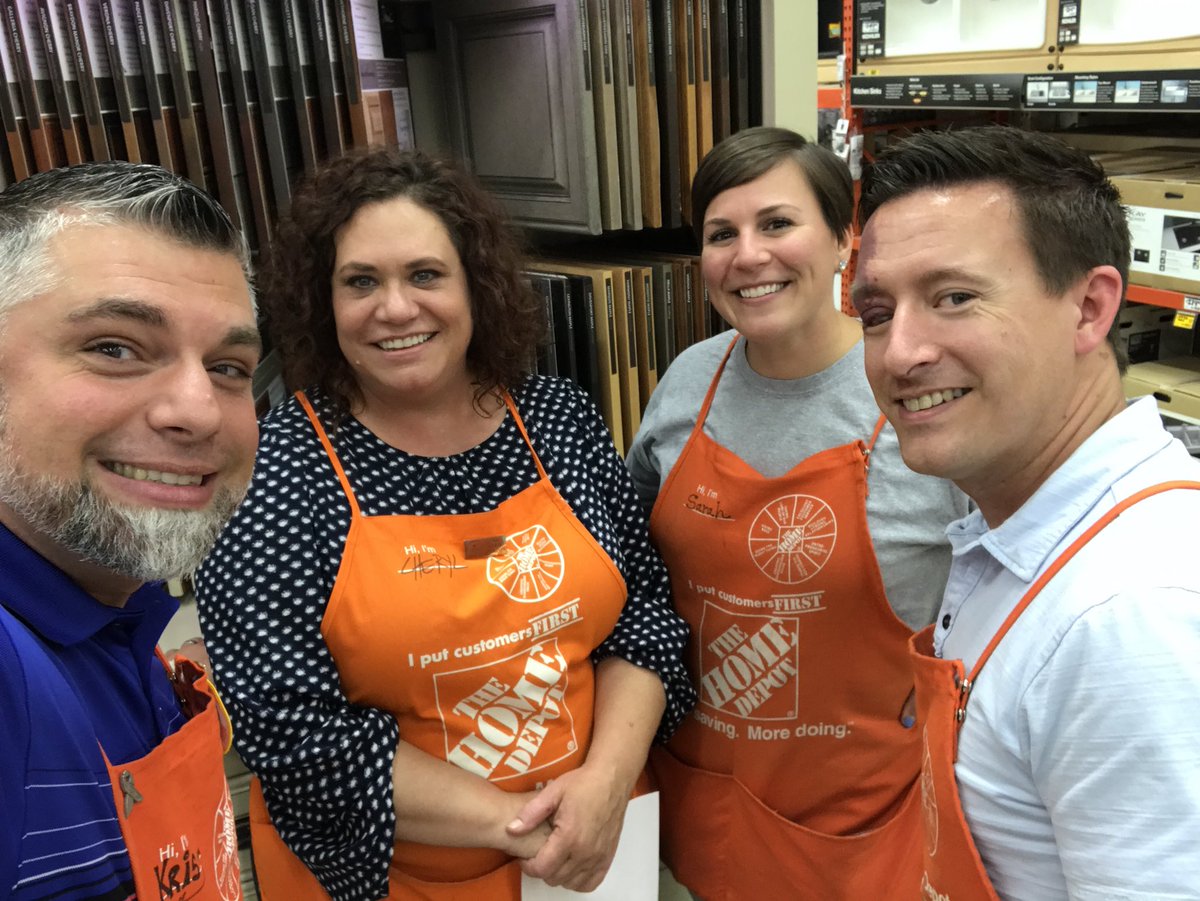 Great walk in 3824 with the team. This was take just after Cheryl the KD closed a HUGE kitchen sale!!!! CONGRATS Cheryl. Your Hard work truly paid off and is extremely appreciated!!! #PerfectKitchen #MacedoniaHomeDepot