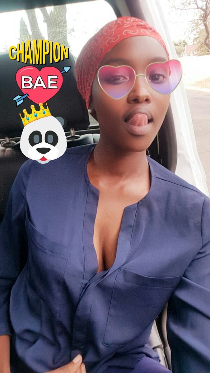 leratommoloi's tweet photo. :Some fun with filters today, because listen; Carebear's phone camera is still the bees knee's!😜🙇 #MamaBae👑🐼 #TheBearThatGotHerCaramelZungthingHoneyPot👅🍯💛👑🐻 #ModelBehaviour😋 #BlaséOnTheOutsideBlessedOnTheInside https://t.co/Bi6MiV6aIH