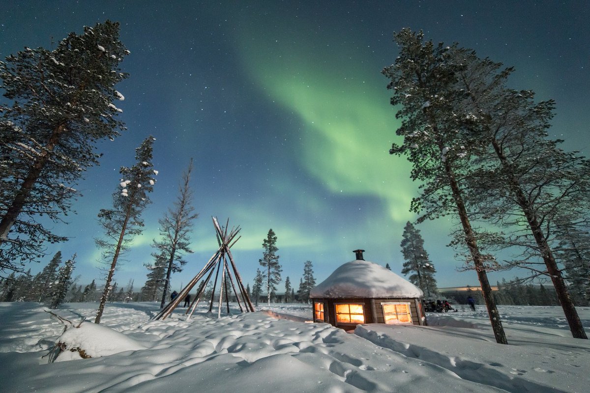 Aurora_Zone's tweet photo. All the guides at Muotka have expert knowledge and a huge amount of Aurora experience to ensure you have the best possible chance of seeing the Northern Lights >> https://t.co/C3jYTv7PXa
© Matt Robinson
#NorthernLights #Aurora #AuroraBorealis #Travel #Wanderlust #Finland #Muotka https://t.co/24TCHaAhUz