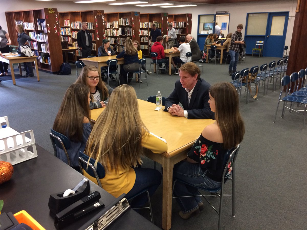 OregonSuccess's tweet image. Listening to students at Coquille HS. In 12 sessions across the state, we’ve heard directly from nearly 350 students from 53 schools.