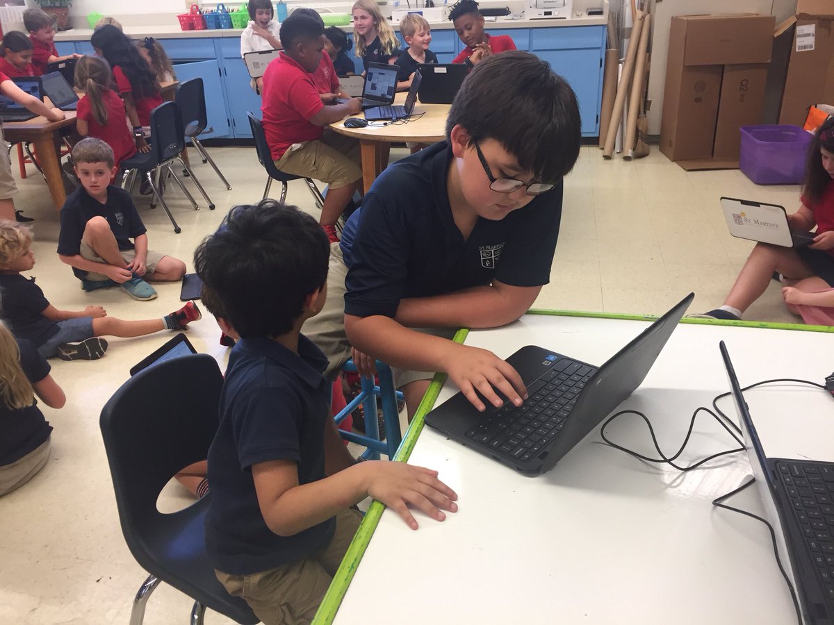 svpendleton's tweet photo. 4th grade and PreK collaboration in the STEAM lab. @stmsaints https://t.co/1T0uPZbxBr