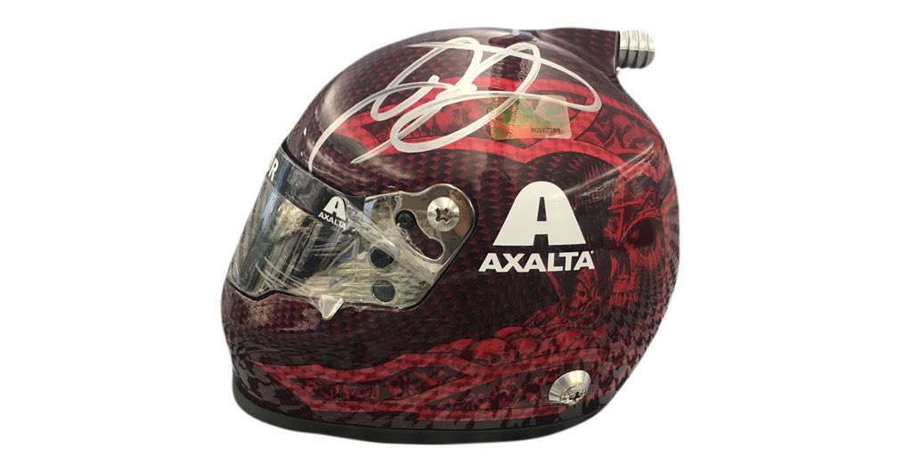 Today’s <a href="/DaleJr/">Dale Earnhardt Jr.</a>’s birthday! We’re celebrating by giving away a mini Axalta helmet signed by Dale Jr. 

RETWEET and FOLLOW us for a chance to win! 😎