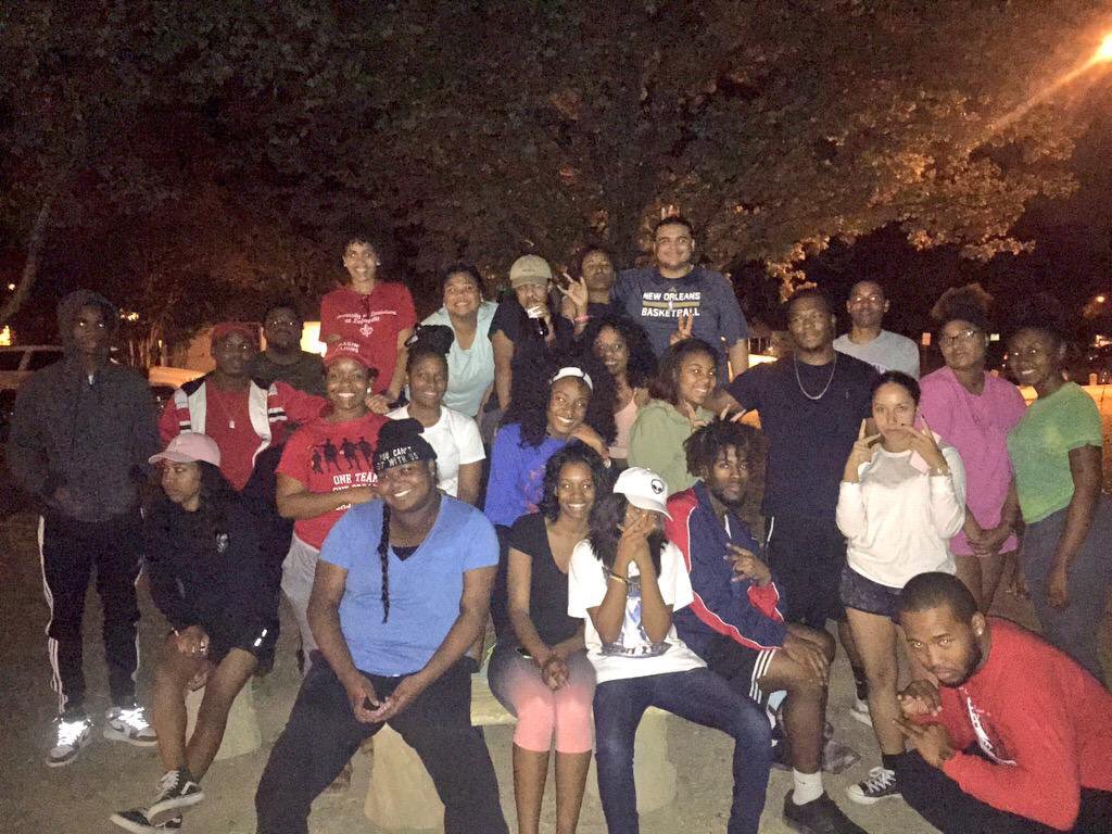 Craveravex2's tweet photo. @Kenton2x Hehe Ima just drop this here #OldULvsEverybody #UL18 #Hideandgoseekatgirad https://t.co/0n6wvBFWky