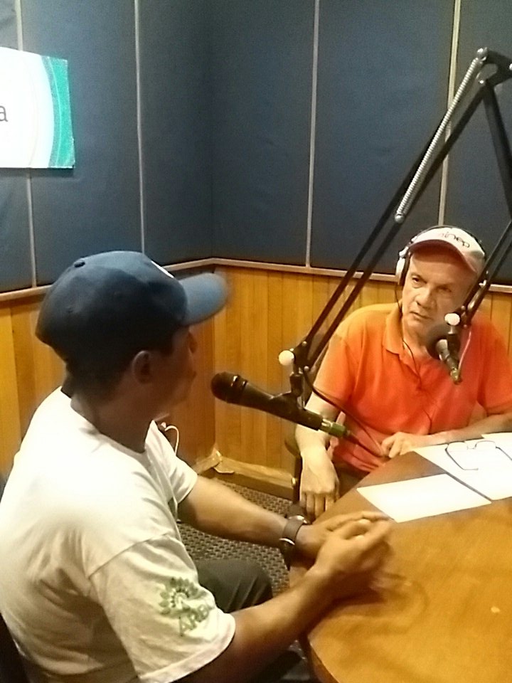 WilmerVasquezM's tweet photo. #SoldadoDefensorDeLaPatria En el programa Sembrando Patria. #10Oct

@RadioEducativaV
@MiEcosocialismo
@fundamiarbol https://t.co/2sdFXTY2Cw