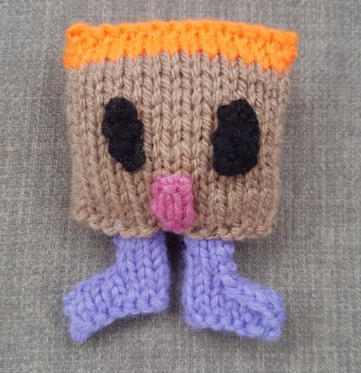 FittingKnitting's tweet photo. While I work on my little Halloween projects, you've got plenty of time to work on these little monsters! https://t.co/DdHFw6jk5R #knittedmonsters #funknitting #halloweenknitting #knittedgifts https://t.co/hogMWkT6kK