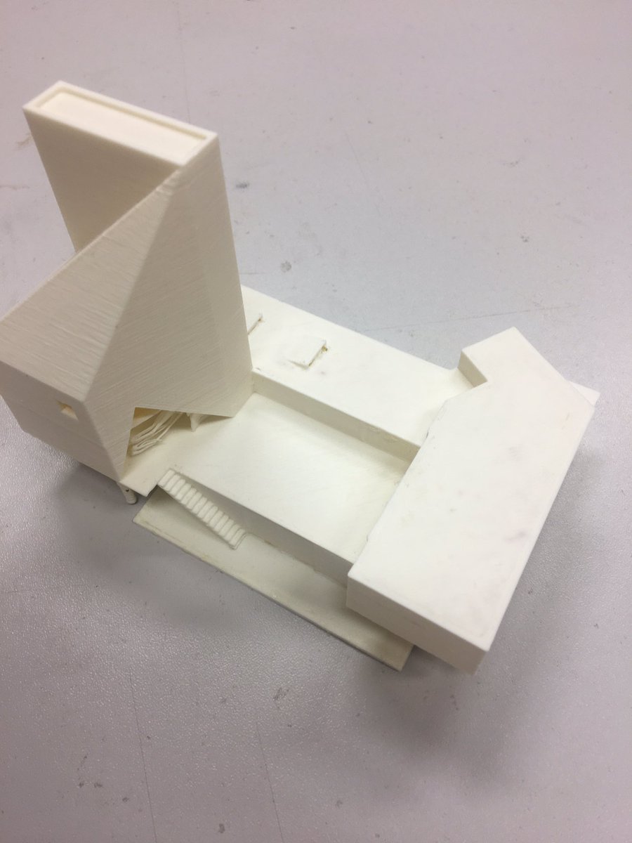 LauraDesigning's tweet photo. We really enjoyed judging the great work from the Central St Martins students this evening for the @RIBA student awards. Congratulations! @csm_news @csmSpatial @RIBA_London #RibaNorthLondon #Architecture #RIBA #Innovation https://t.co/XV9M08fAHA