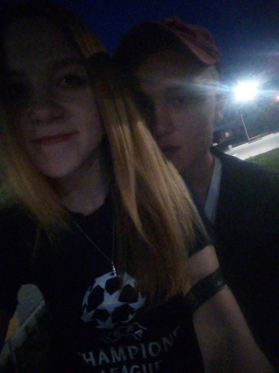 _AvOlNov_'s tweet image. Даже не верится но с этой Принцессой мы уже 3 года как вместе💕💕😍
И я капец просто как счастлив❤️❤️❤️надеюсь для нас с тобой так же не заметно пролетят и 5 и 6 лет и конечно вся оставшаяся жизнь о которой мы с тобой никогда не пожалеем❤️❤️💗 Я ОЧЕНЬ ТЕБЯ ЛЮБЛЮ МОЯ РОДНАЯ❤️😘😘