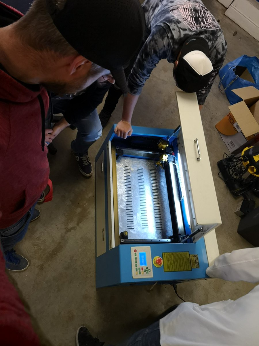 HackTees's tweet image. Our new Laser Cutter has arrived! We&apos;re waiting on a few replacement parts, but we should have it up and running soon, then we can start cutting bigger things than ever before! Huge thanks to @NotEnoughTECH for sorting out transport!