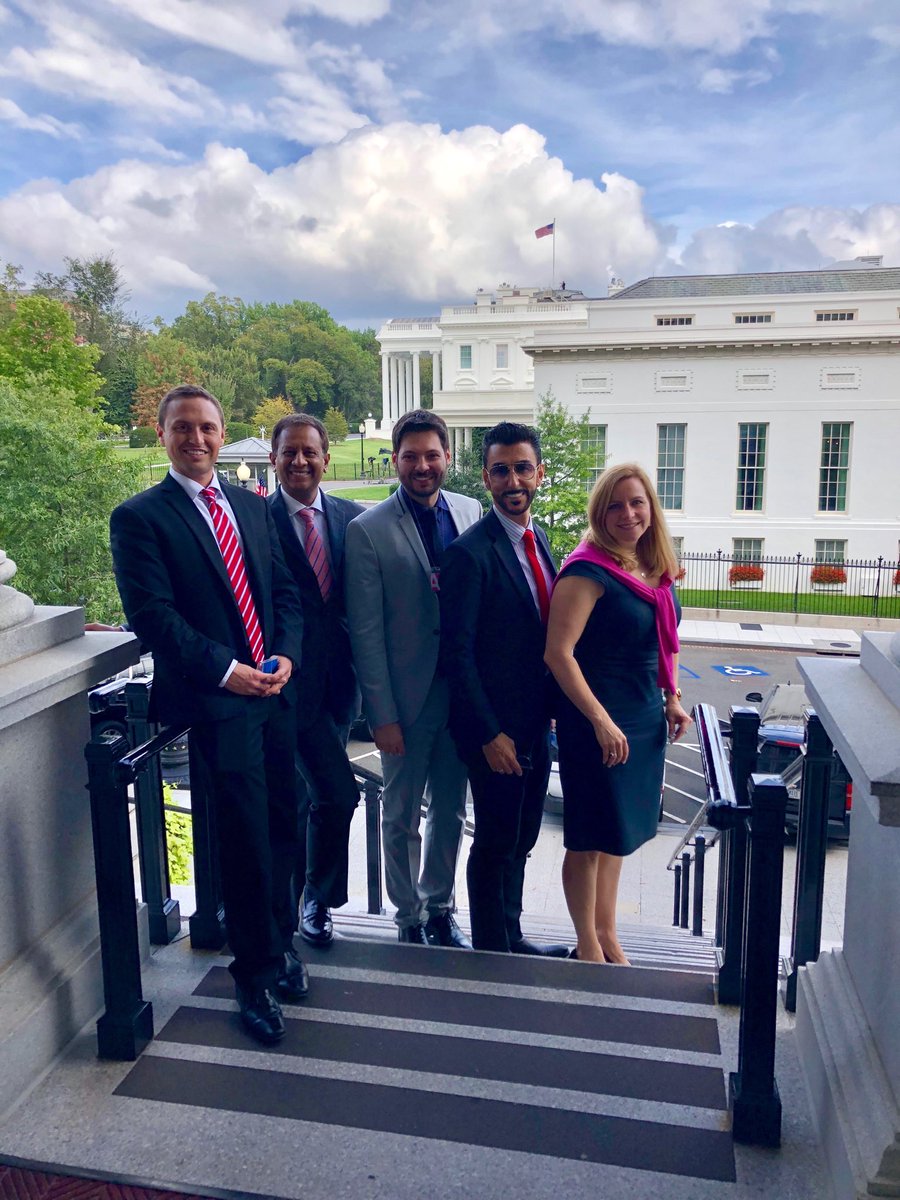 G2Gconsulting's tweet image. Great meeting with ⁦@hyperlooptt⁩ &amp;amp; ⁦@POTUS⁩ Administration -momentum is building to bring #Hyperloop #innovation to America to 1.Improve #Transportation 2.Create #Jobs &amp;amp; grow #business 3.Provide Safer faster #Travel 4. Produce #energyefficiency resource 4 communities